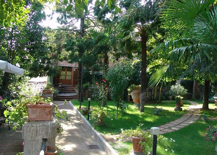 Fonte Del Castagno 3*