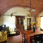 Апарт-отель Fonte Del Castagno Синалунга