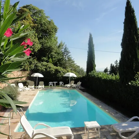Fonte Del Castagno 4*