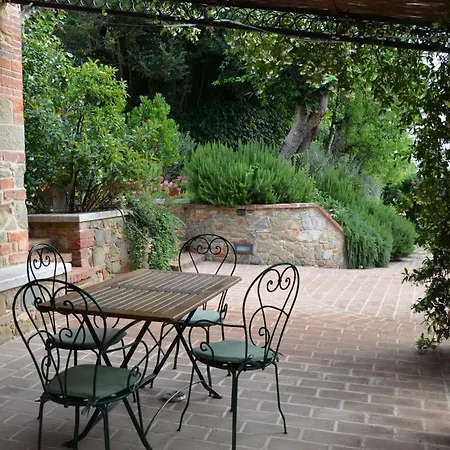 Fonte Del Castagno Apartahotel 3*