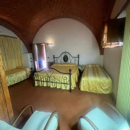 Fonte Del Castagno Aparthotel