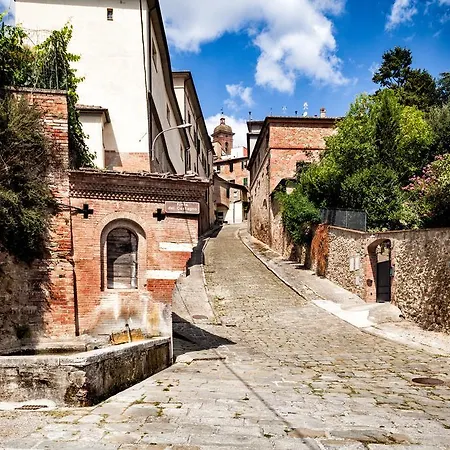 Fonte Del Castagno Sinalunga