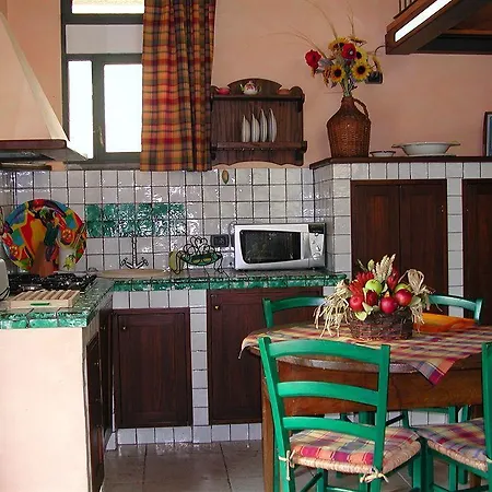 Fonte Del Castagno 3*