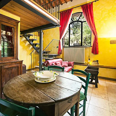 Fonte Del Castagno Apartahotel *