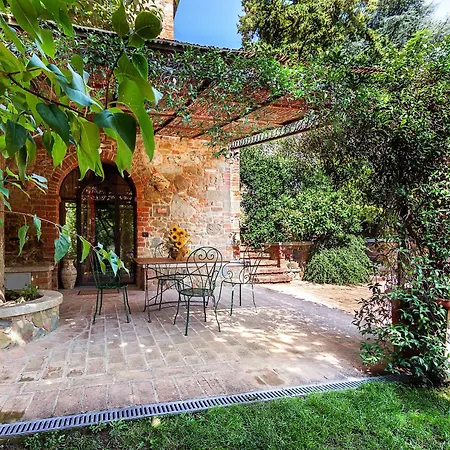 Aparthotel Fonte Del Castagno *
