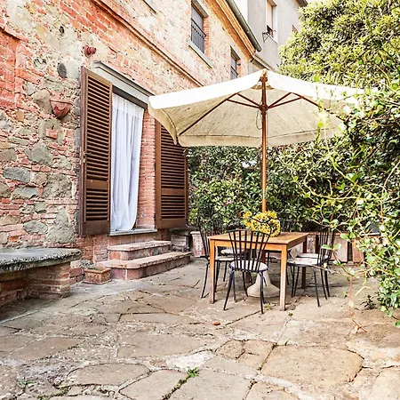 Fonte Del Castagno Apartahotel 3*