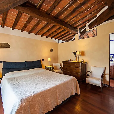 Fonte Del Castagno Lägenhetshotell