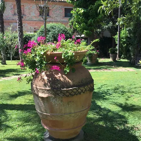 Aparthotel Fonte Del Castagno