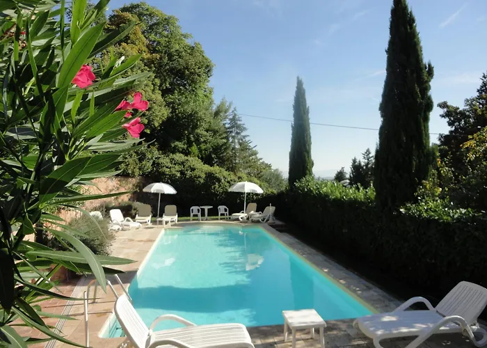 Fonte Del Castagno 3*