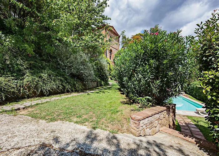 Fonte Del Castagno 3*